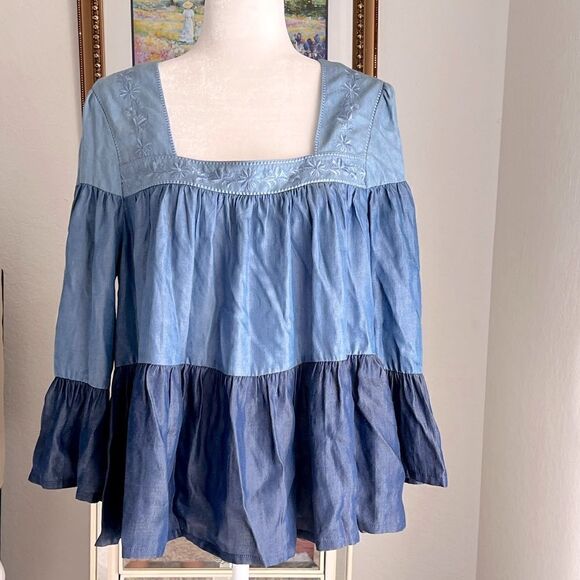 Kate Spade tiered chambray top - Picture 2 of 4